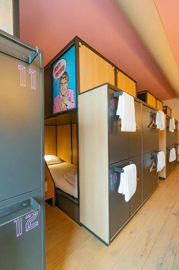 Sparks Hostel location
